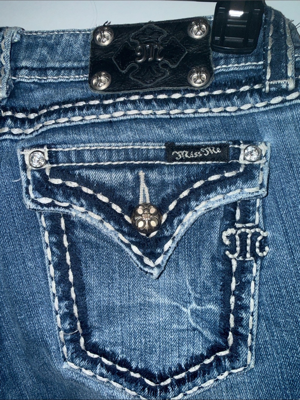 Y2K Miss Me Skinny Jeans in Faded Blue Wash